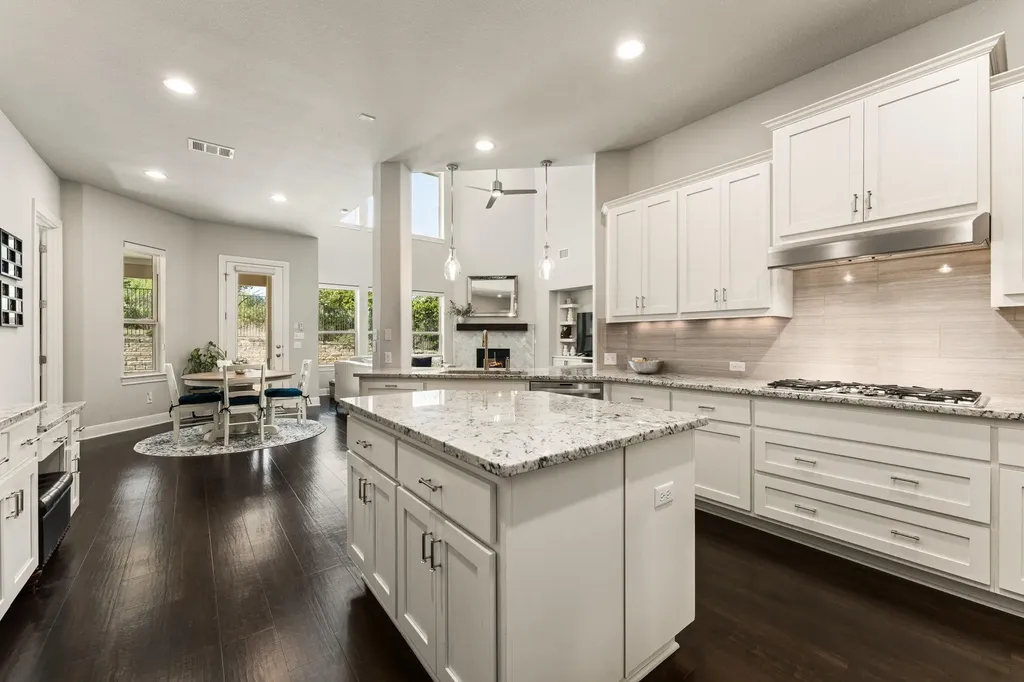 4601 Gallego Circle Austin TX 78738