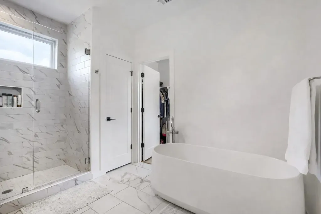 4804 Ribbecke Avenue Austin TX 78721