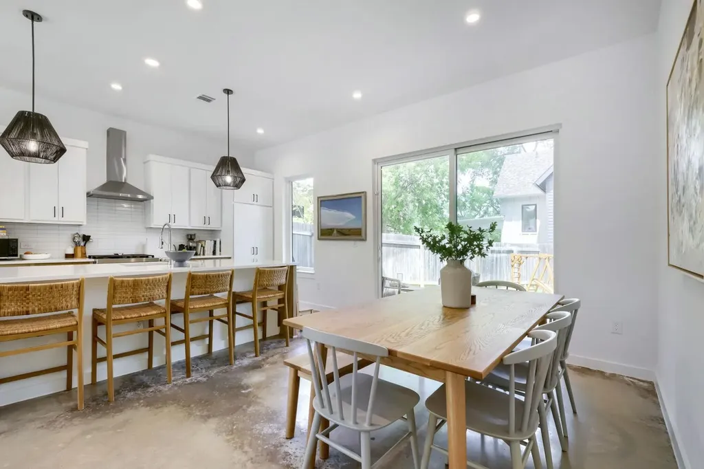 4804 Ribbecke Avenue Austin TX 78721