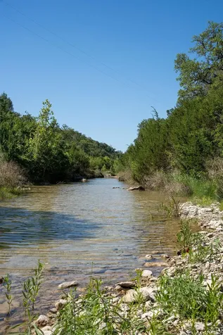 1294 Crabapple Road Blanco TX 78606