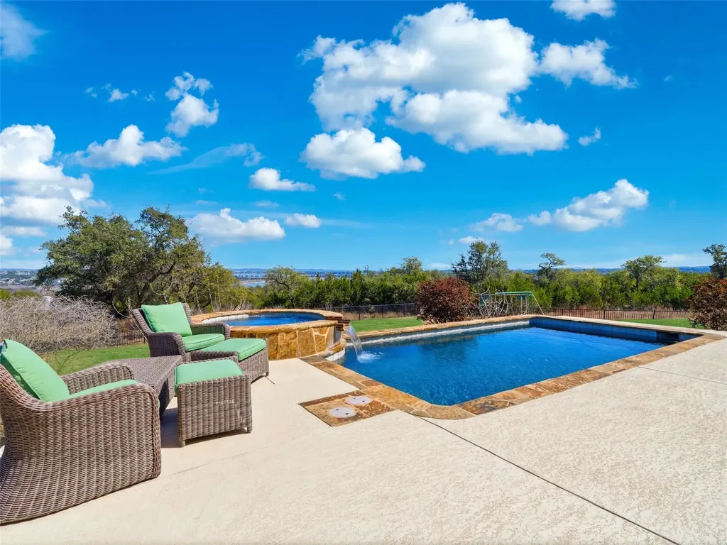 2144 Senora Ridge Canyon Lake TX 78133