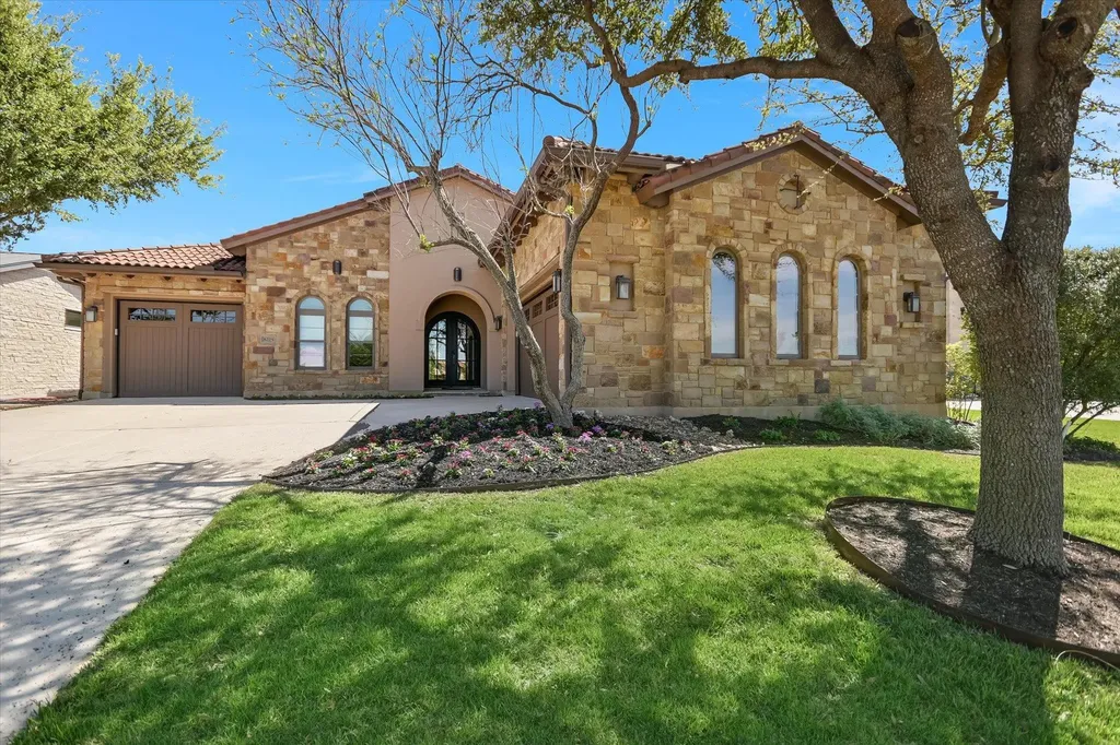 8225 Carranzo Drive Austin TX 78735