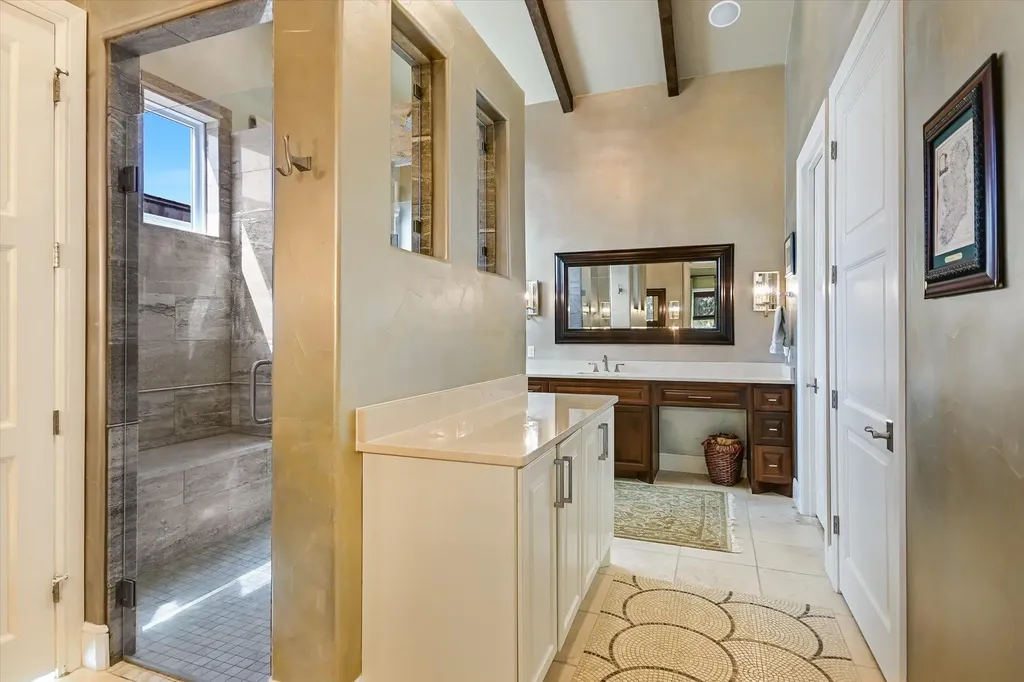 8225 Carranzo Drive Austin TX 78735