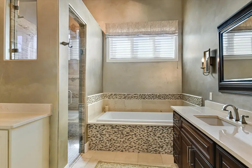 8225 Carranzo Drive Austin TX 78735