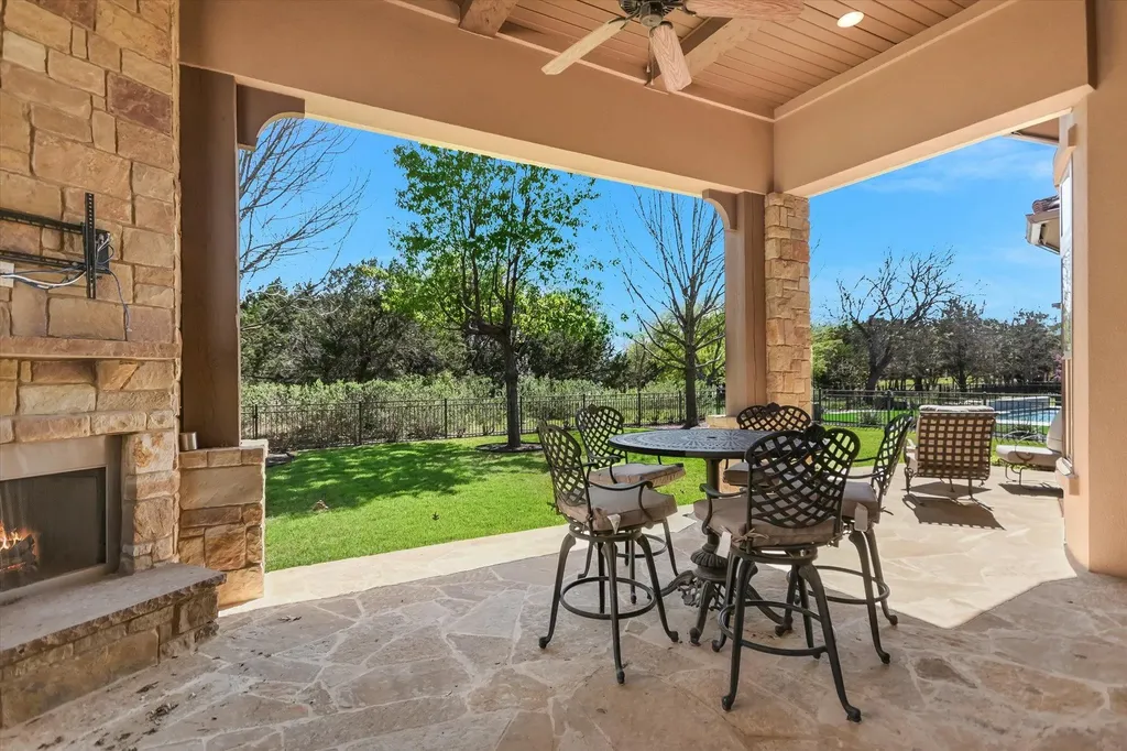 8225 Carranzo Drive Austin TX 78735