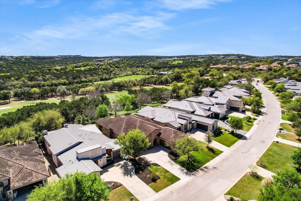 8225 Carranzo Drive Austin TX 78735