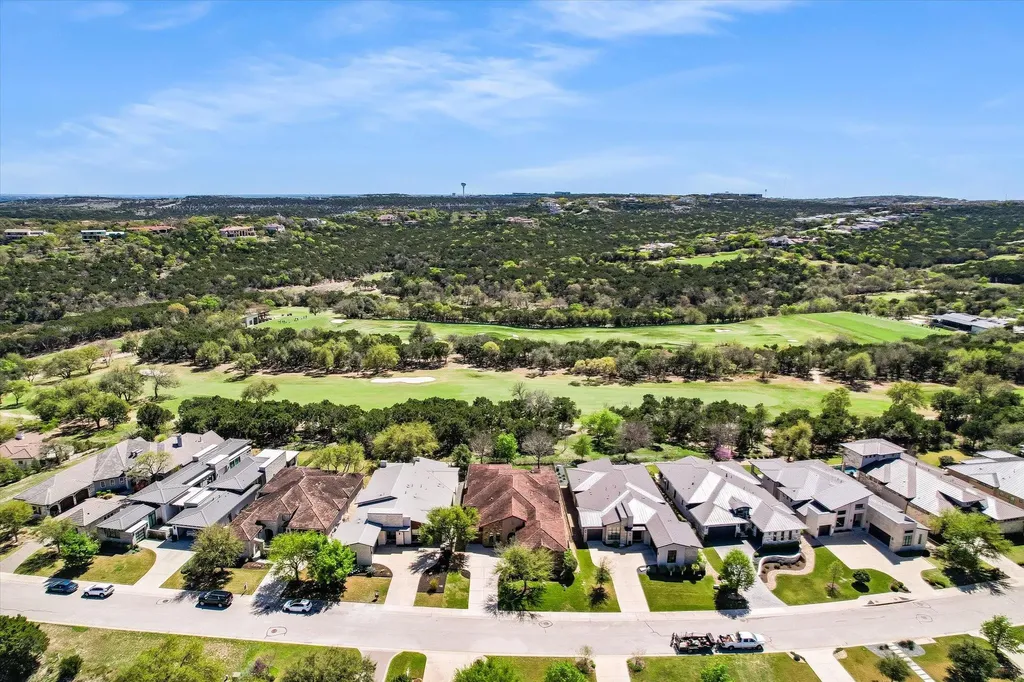 8225 Carranzo Drive Austin TX 78735