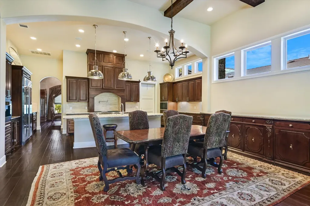 8225 Carranzo Drive Austin TX 78735