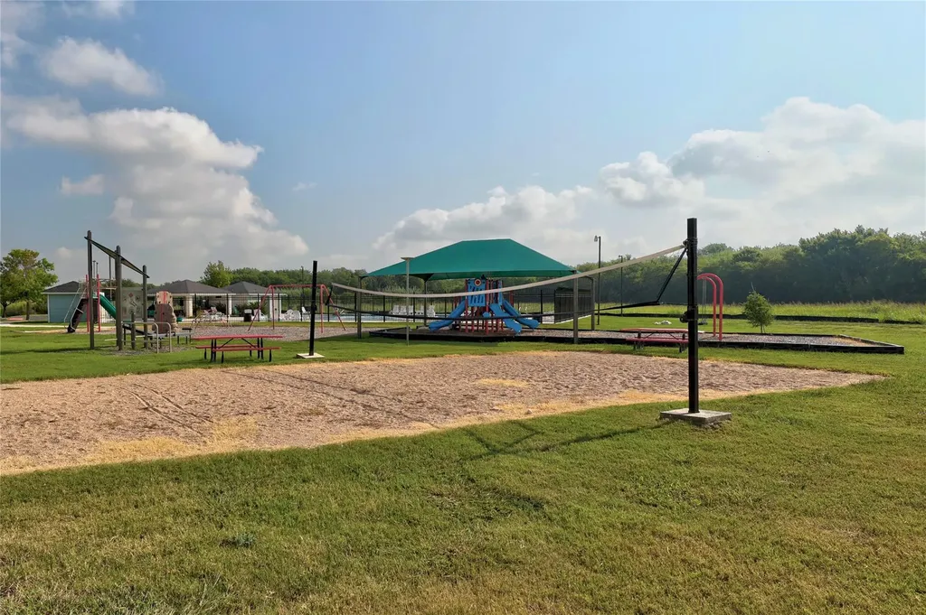 125 Bayliss Street Hutto TX 78634