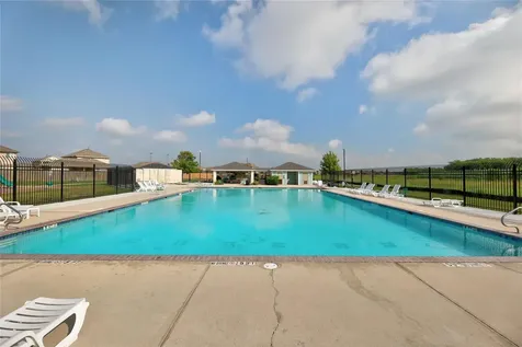 125 Bayliss Street Hutto TX 78634