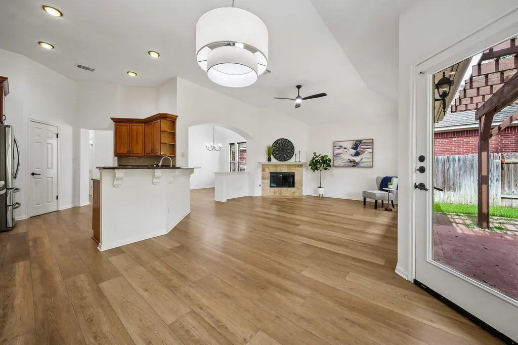 3313 Burks Lane Austin TX 78732