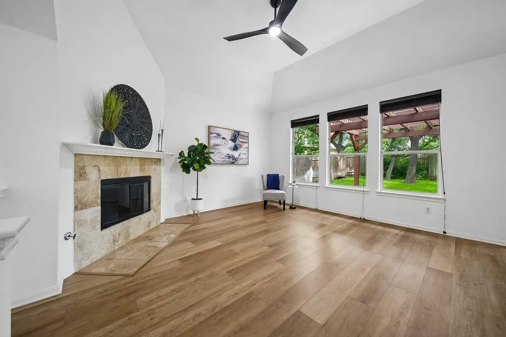 3313 Burks Lane Austin TX 78732