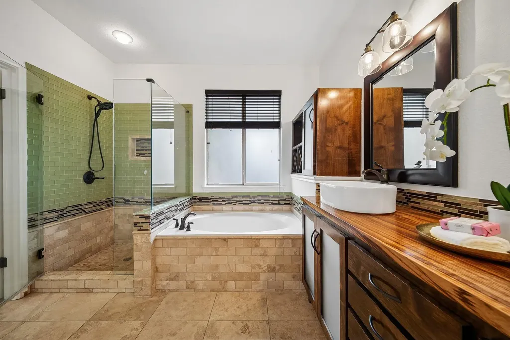 3313 Burks Lane Austin TX 78732