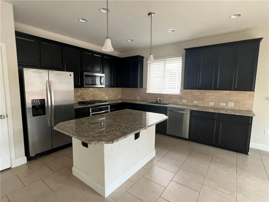 10602 W Turnbull Loop Austin TX 78717