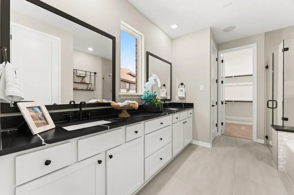 204 Barton Oak Trail Georgetown TX 78628