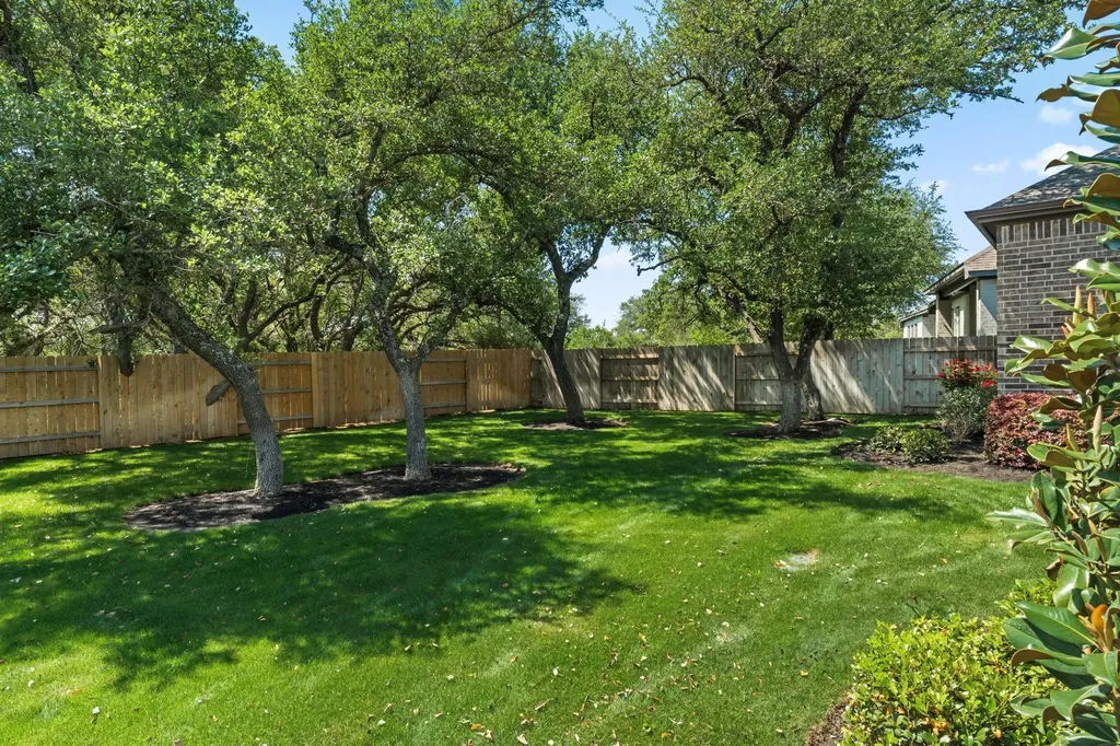 204 Barton Oak Trail Georgetown TX 78628