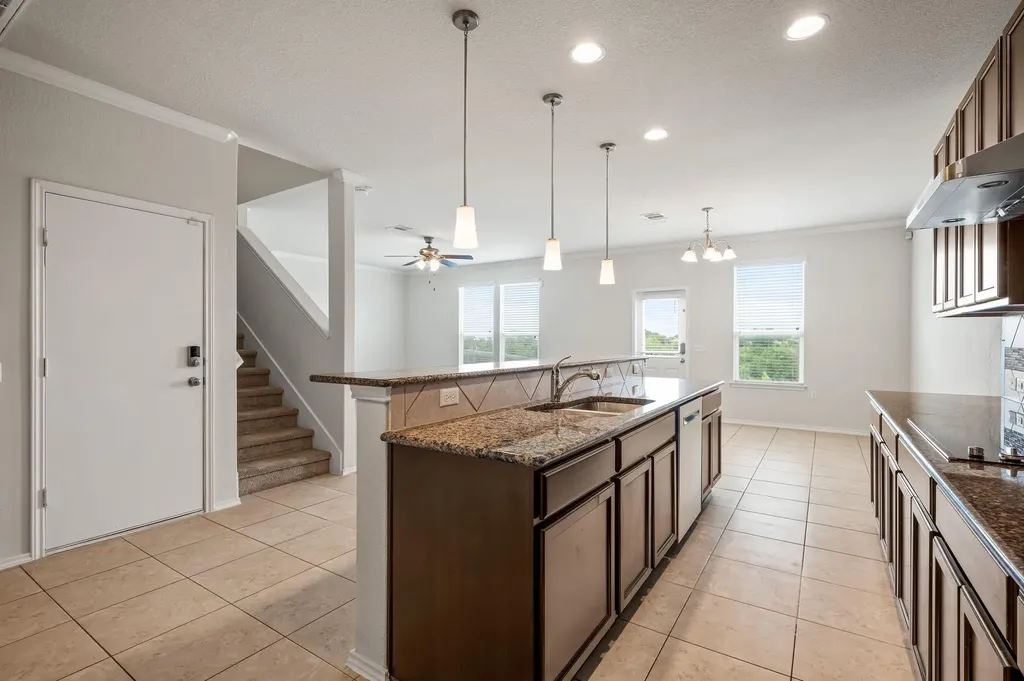 5816 Adair Cove Austin TX 78754