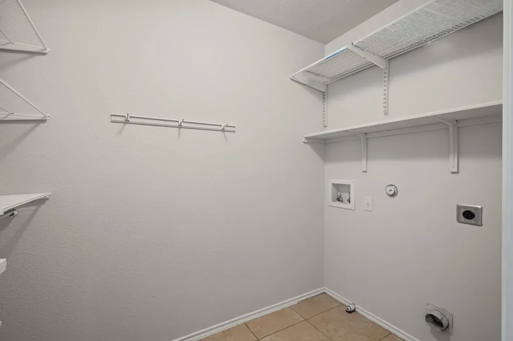 5816 Adair Cove Austin TX 78754