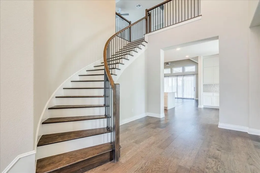 1533 Jay Wolf Drive Georgetown TX 78628