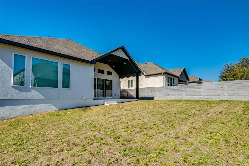 1533 Jay Wolf Drive Georgetown TX 78628