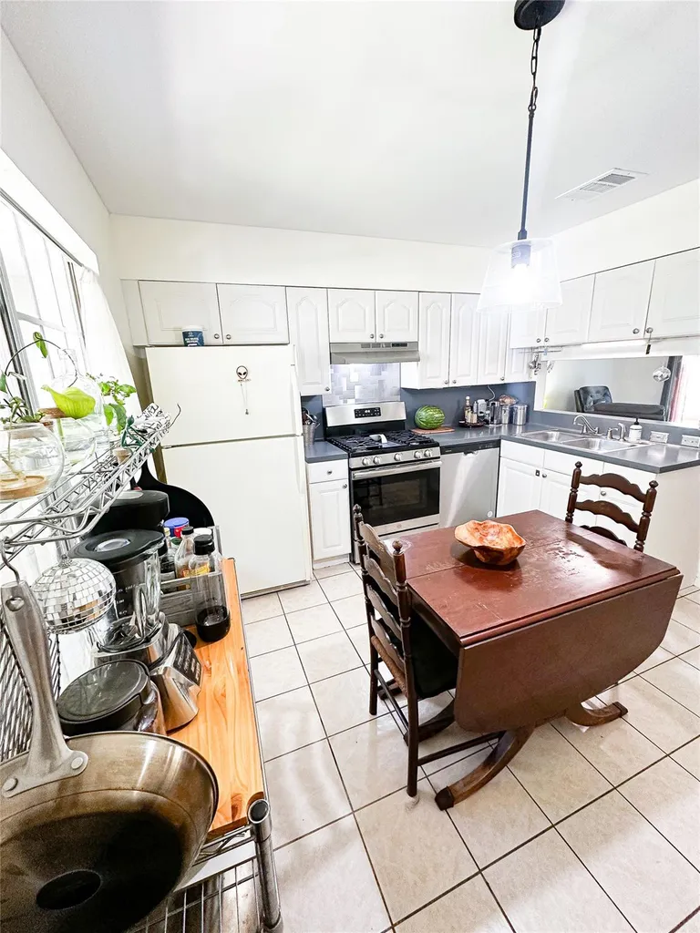 902 Austin Highlands Boulevard Austin TX 78745