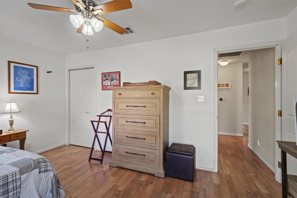 2346 Friarcreek Loop Round Rock TX 78664