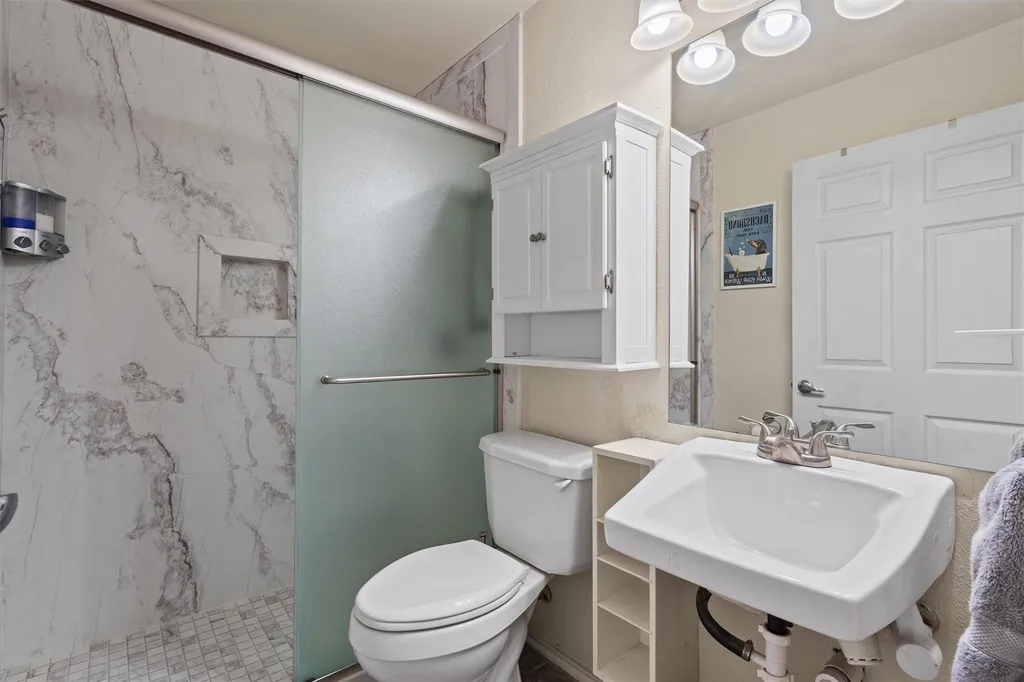 2346 Friarcreek Loop Round Rock TX 78664