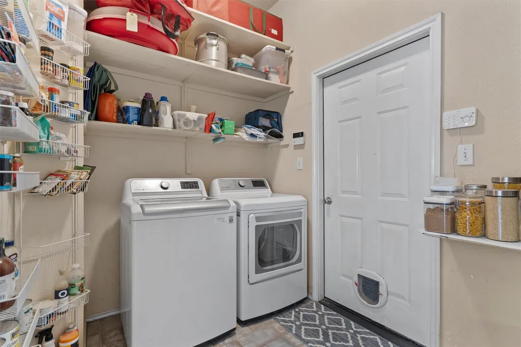 2346 Friarcreek Loop Round Rock TX 78664