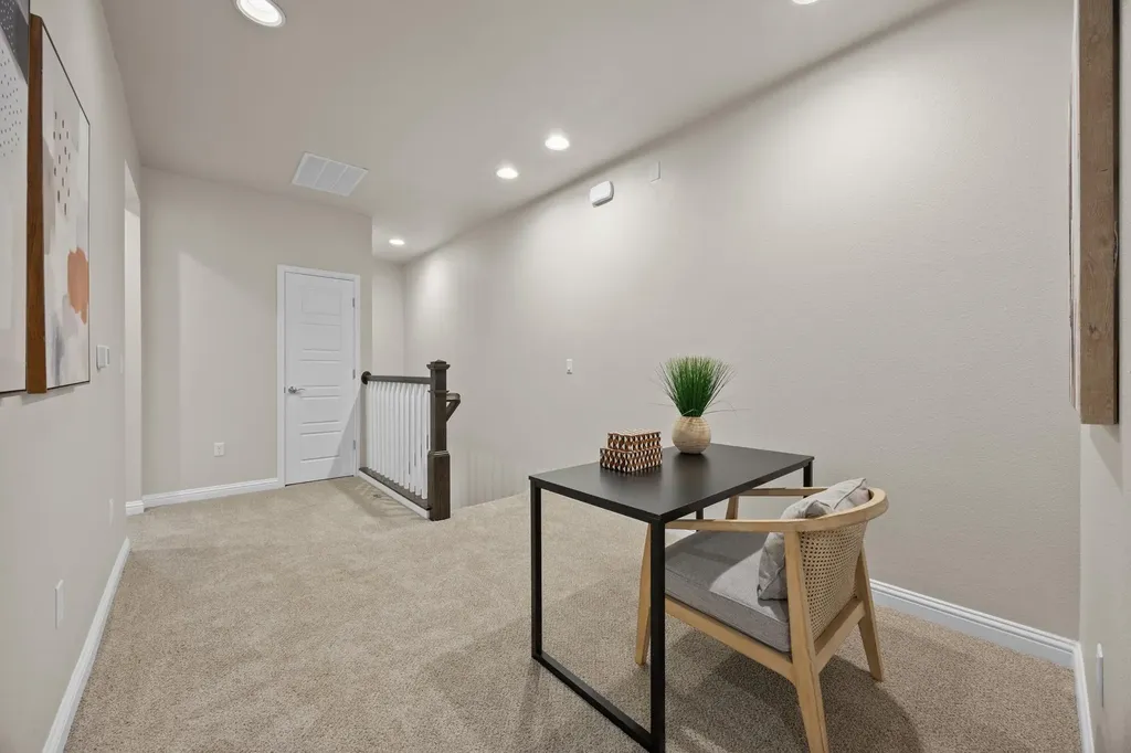 6814 E Riverside Drive Austin TX 78741