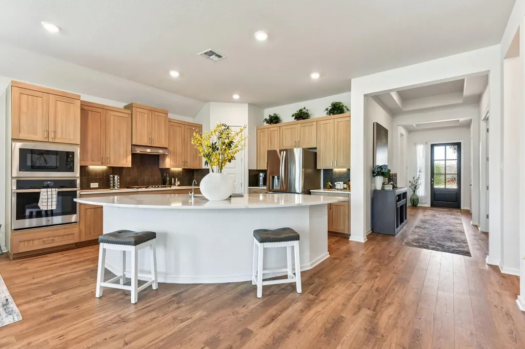 1000 Rollingwood Trail Georgetown TX 78633