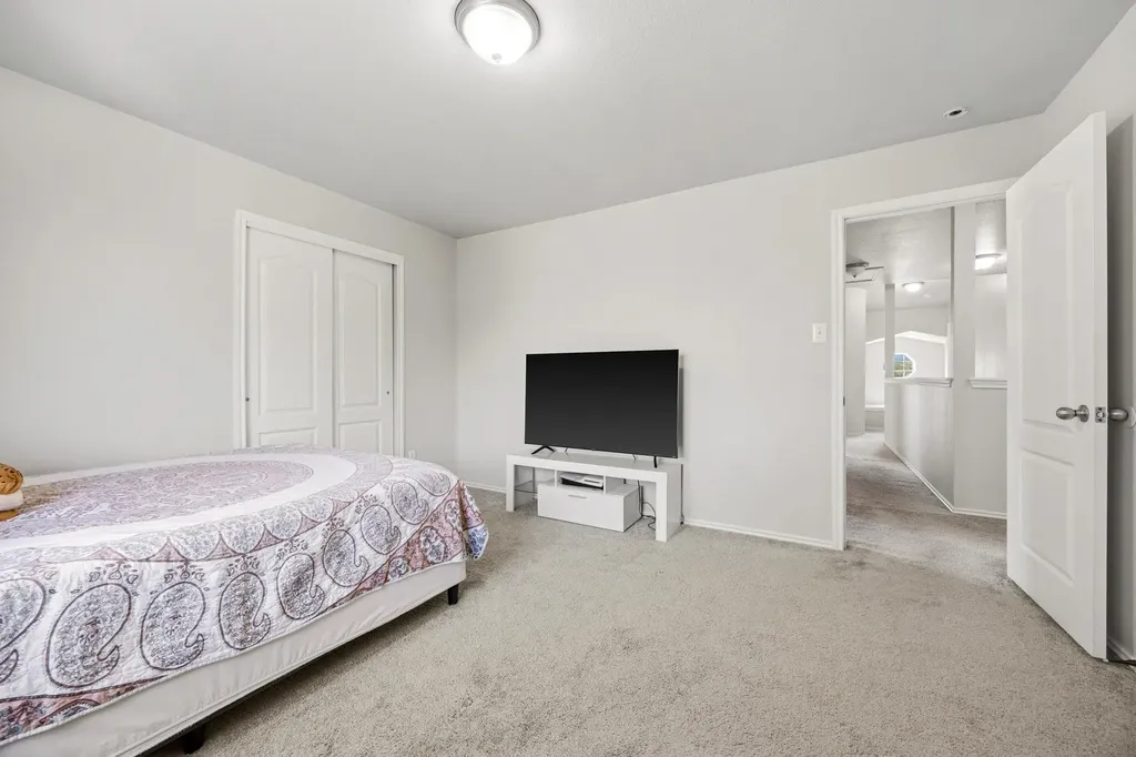111 Brazos Lane Kyle TX 78640