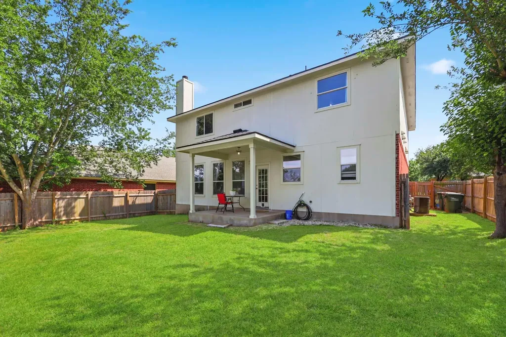 111 Brazos Lane Kyle TX 78640