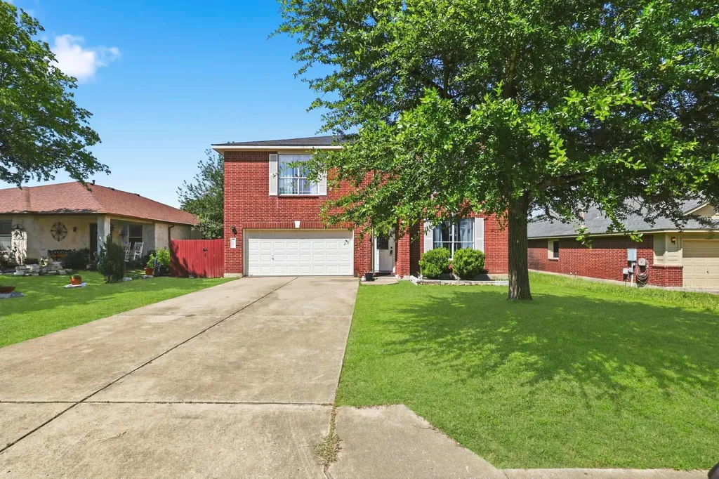 111 Brazos Lane Kyle TX 78640