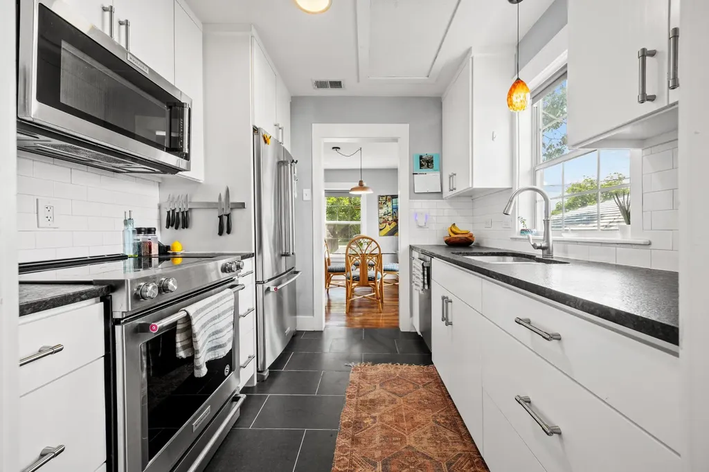 2120 Leander Street Georgetown TX 78626
