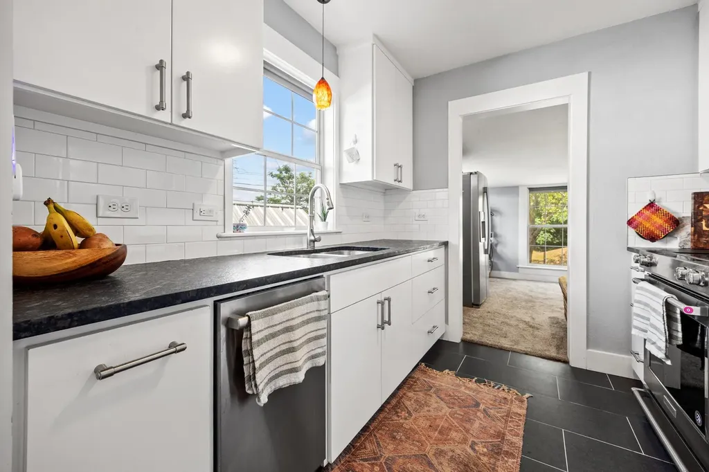 2120 Leander Street Georgetown TX 78626
