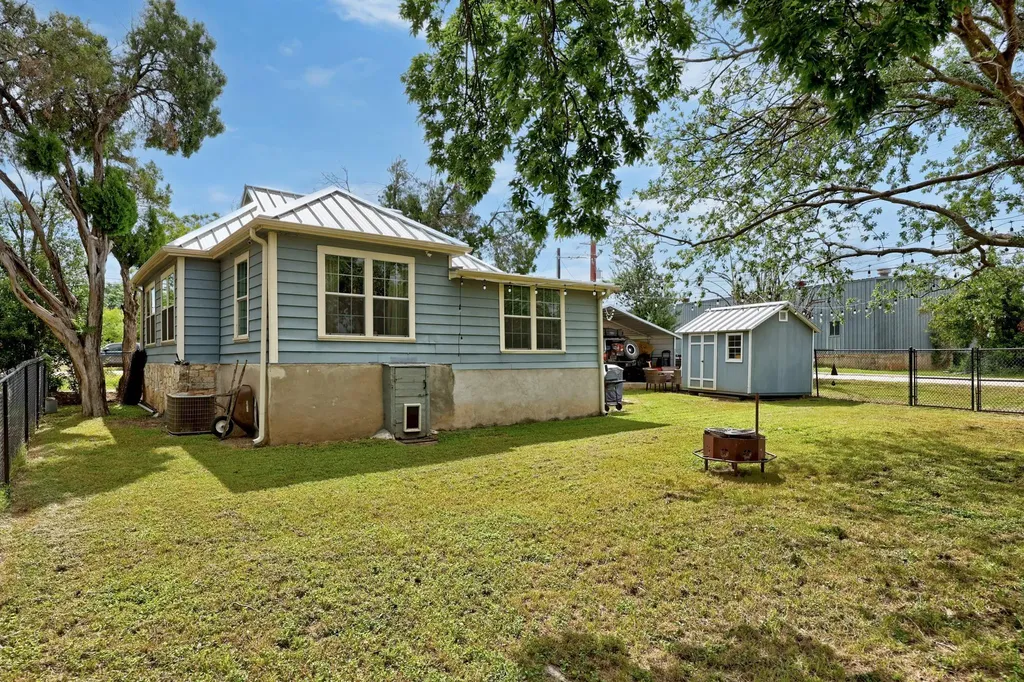 2120 Leander Street Georgetown TX 78626