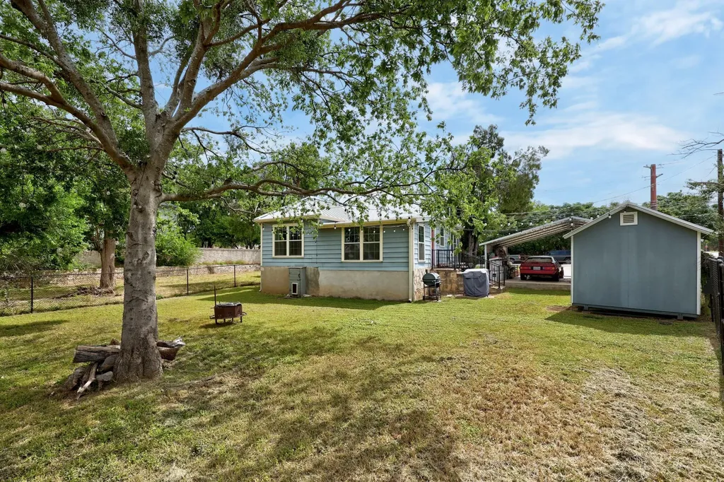 2120 Leander Street Georgetown TX 78626