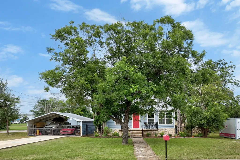 2120 Leander Street Georgetown TX 78626