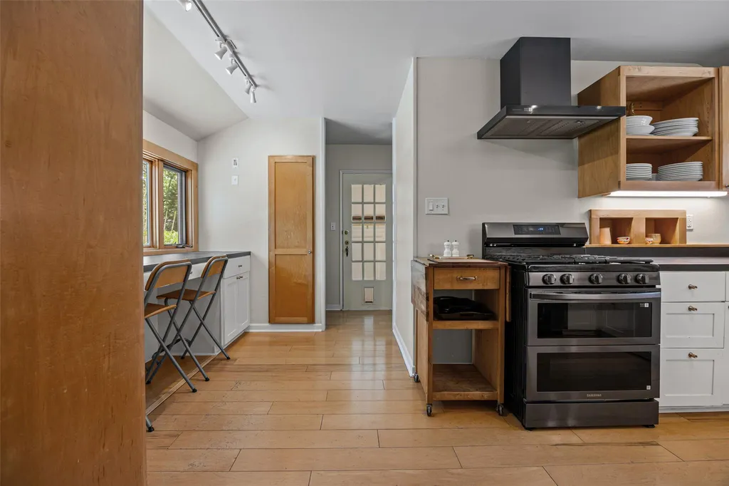 4408 Barrow Avenue Austin TX 78751