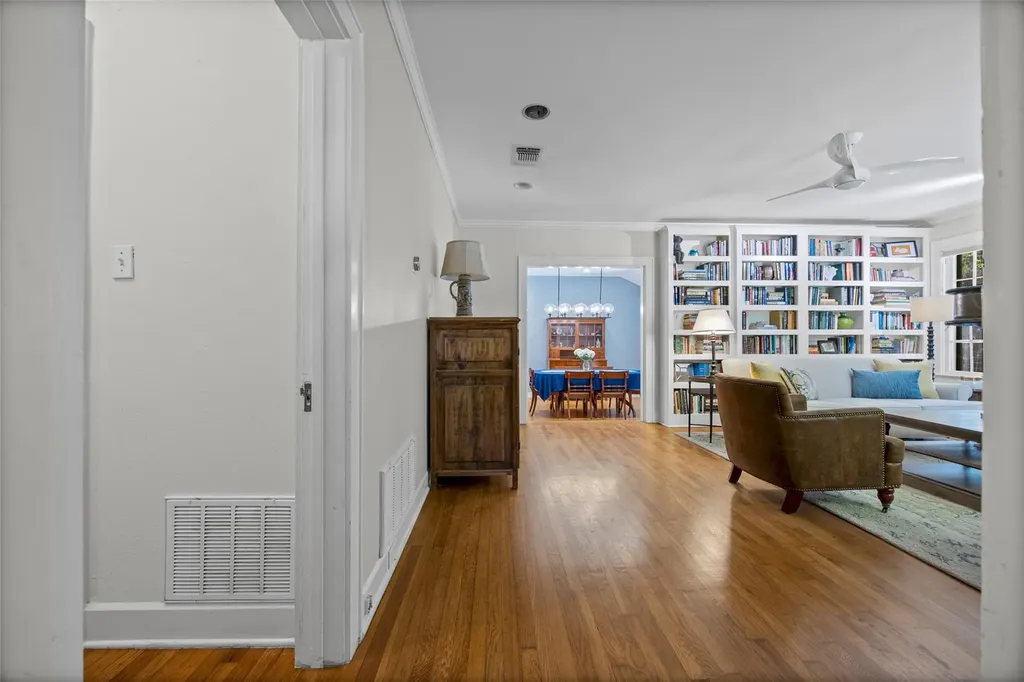 4408 Barrow Avenue Austin TX 78751