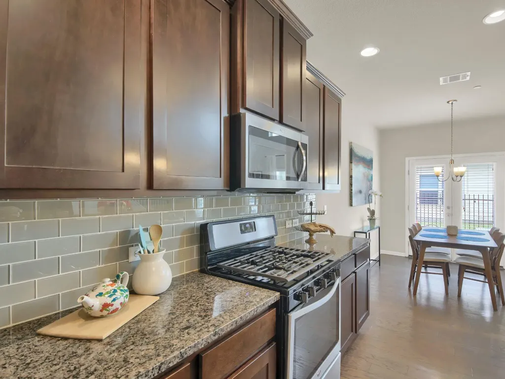 1600 Airedale Road Austin TX 78748