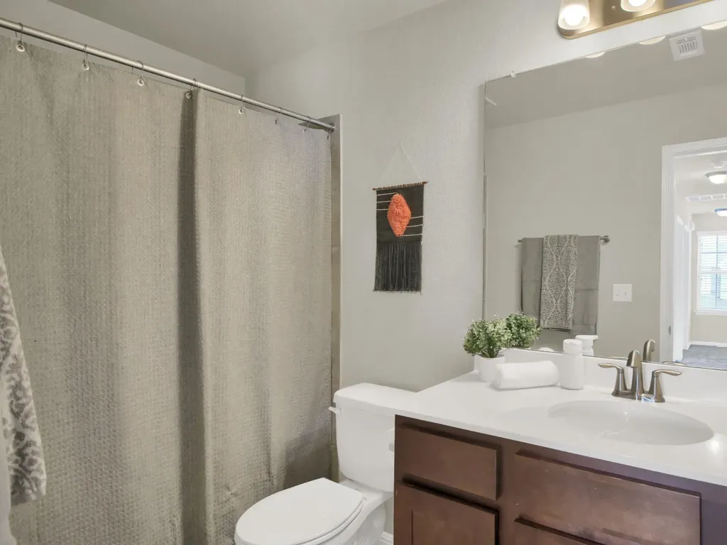 1600 Airedale Road Austin TX 78748