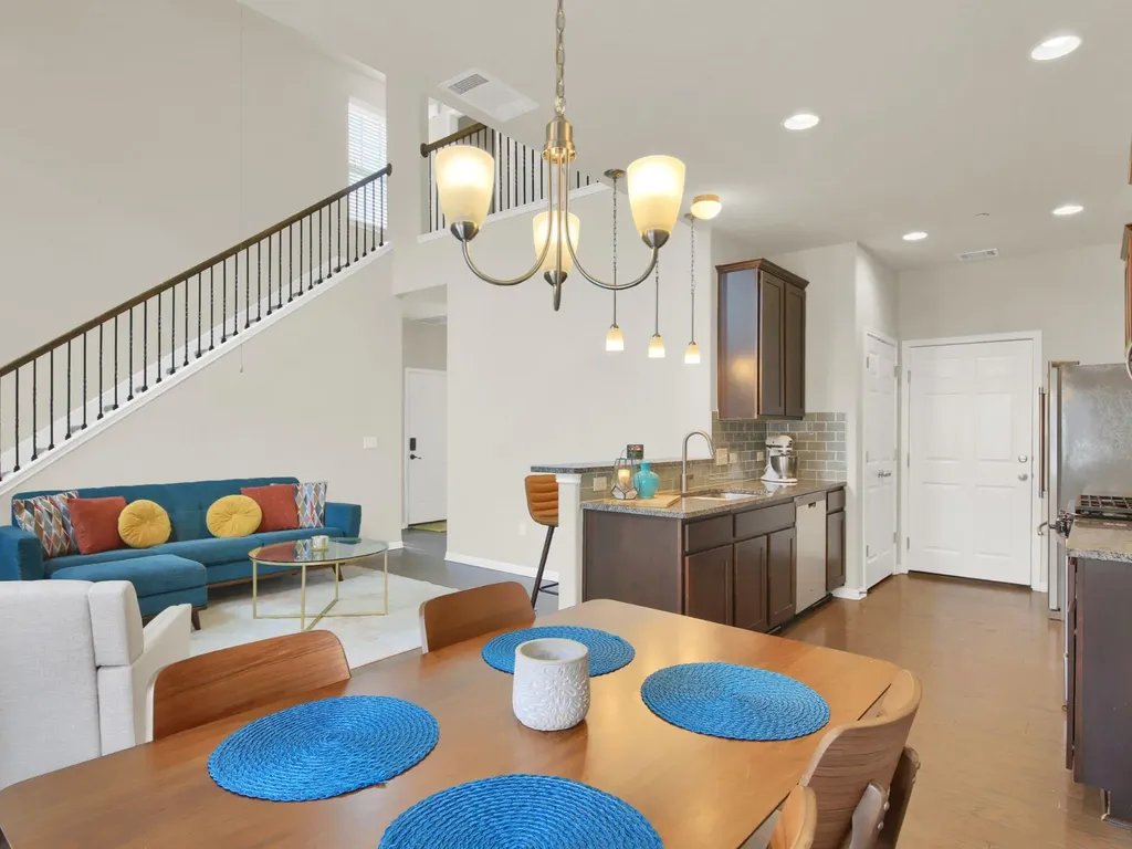 1600 Airedale Road Austin TX 78748