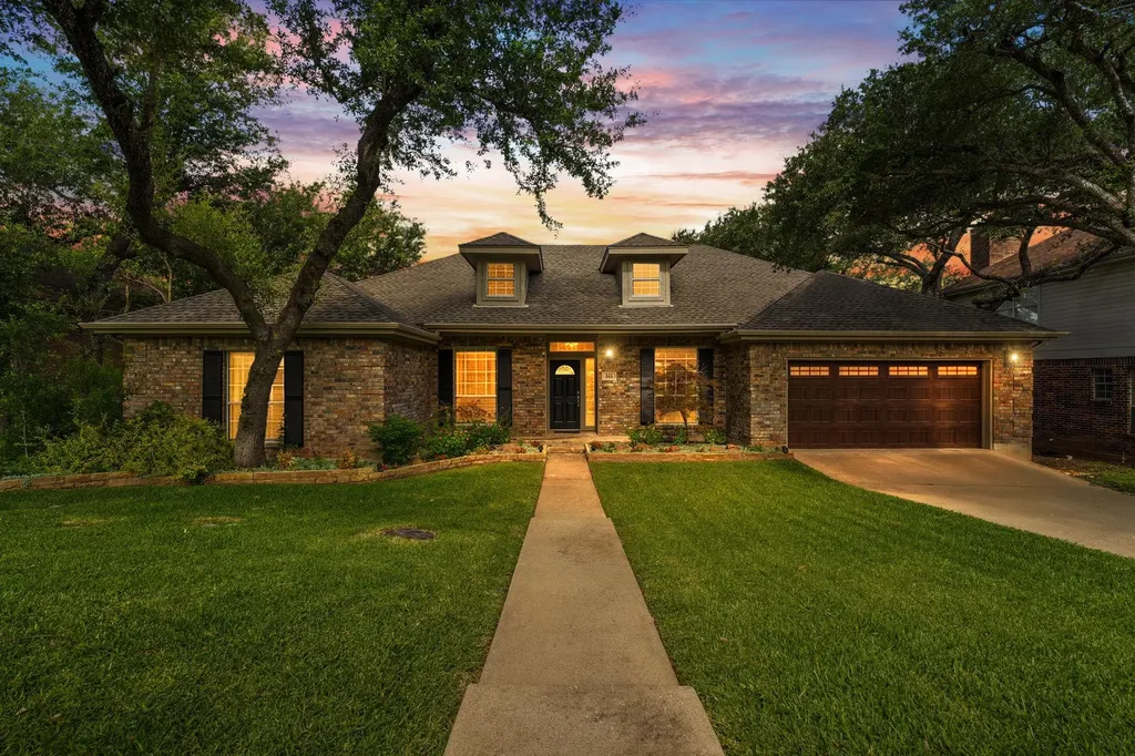 305 Riverview Drive Georgetown TX 78628