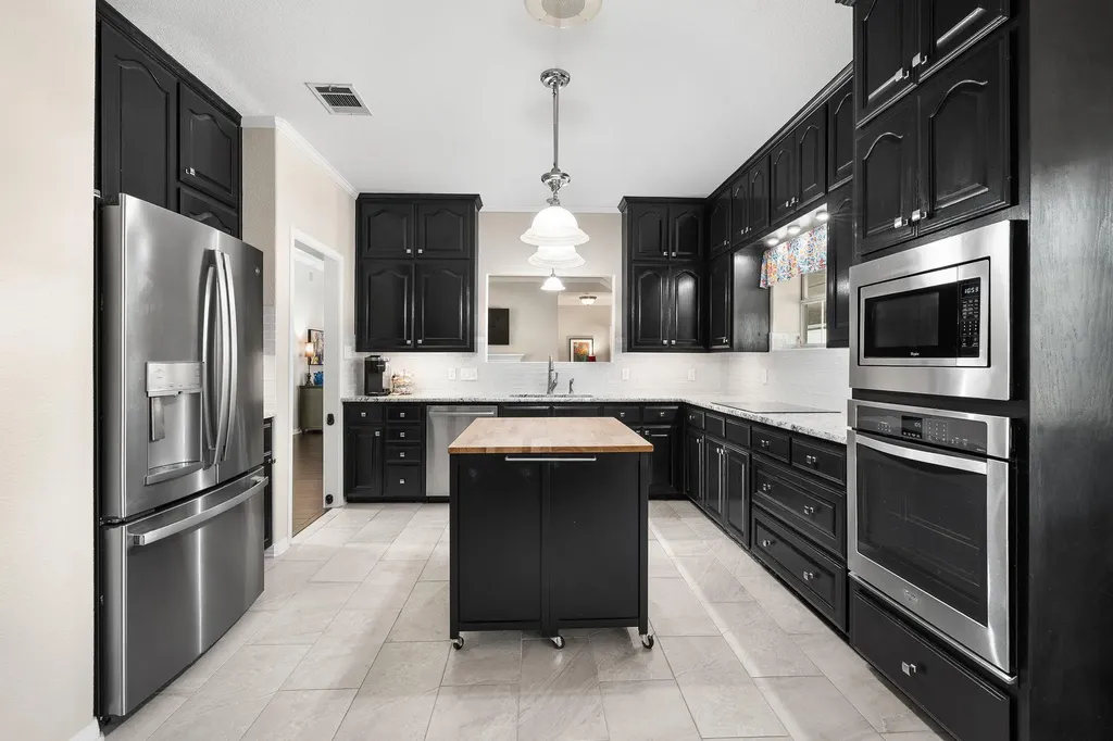 305 Riverview Drive Georgetown TX 78628