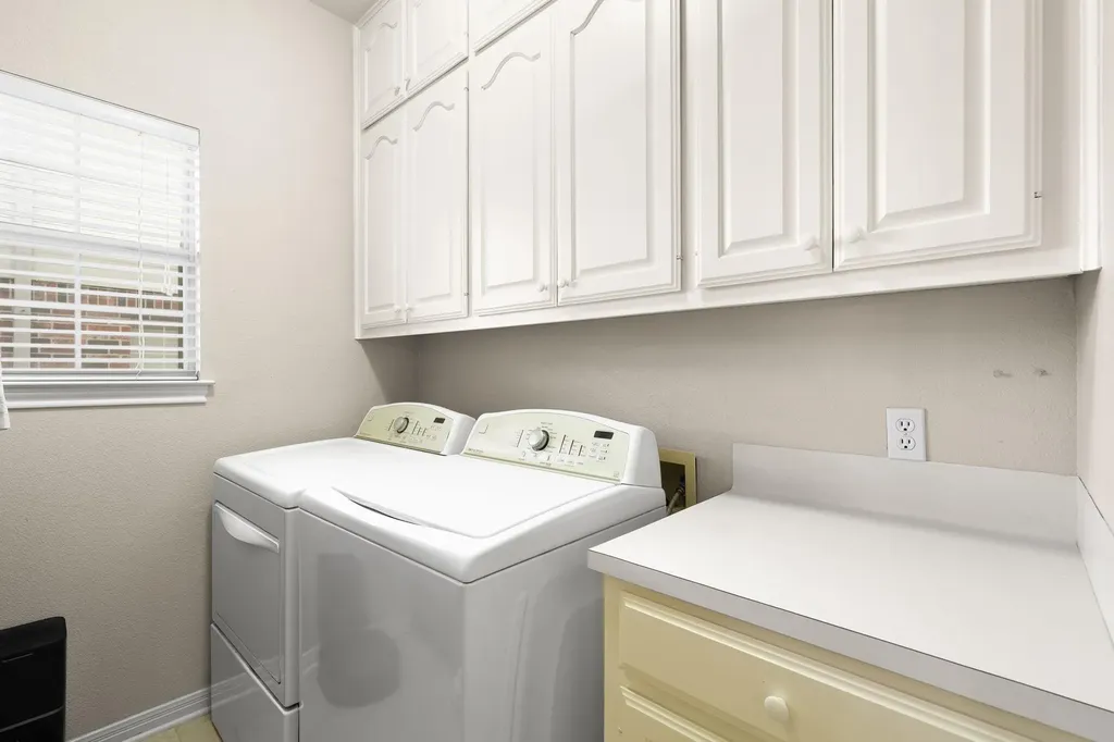 305 Riverview Drive Georgetown TX 78628