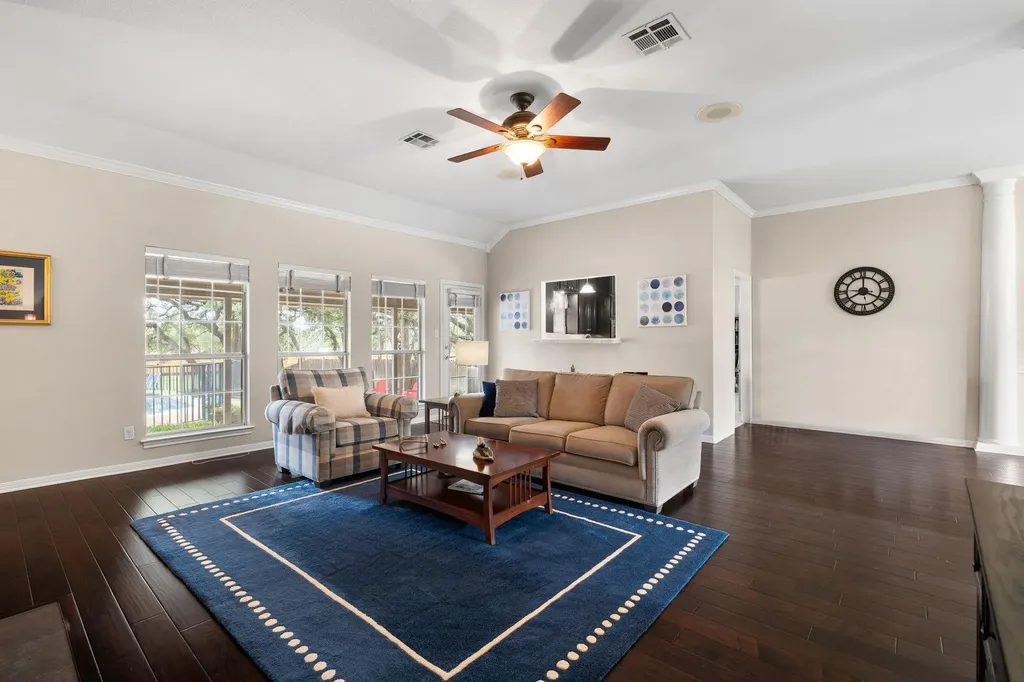 305 Riverview Drive Georgetown TX 78628