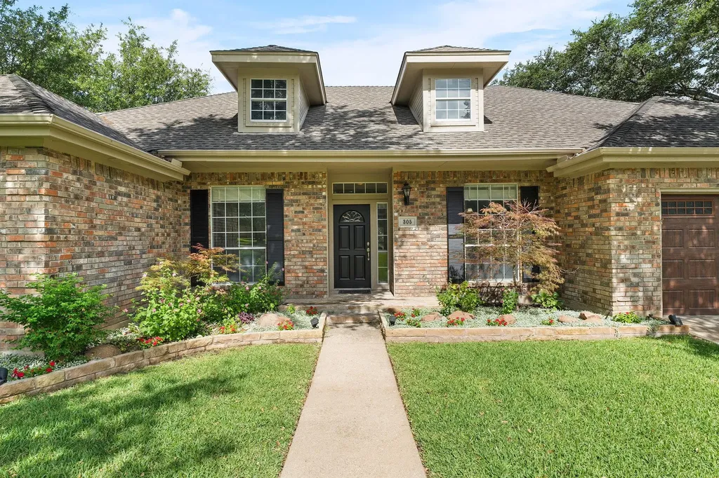305 Riverview Drive Georgetown TX 78628