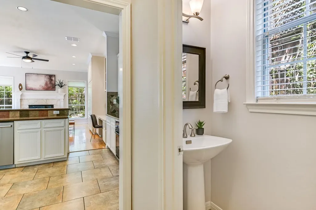 5413 Mountain Cedar Cove Austin TX 78731
