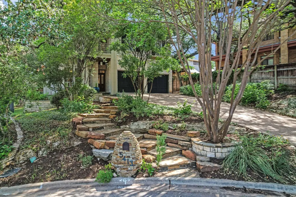 5413 Mountain Cedar Cove Austin TX 78731